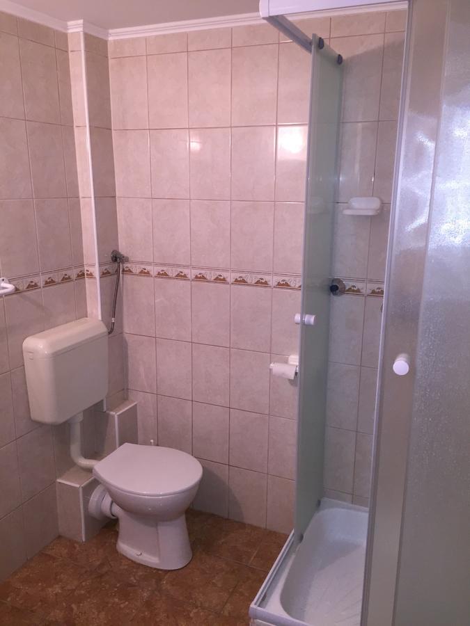 Laura-haus Apartment Vonyarcvashegy Bagian luar foto